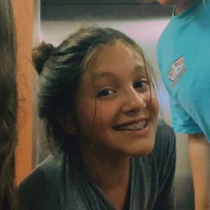 Meet your Posher, Claire